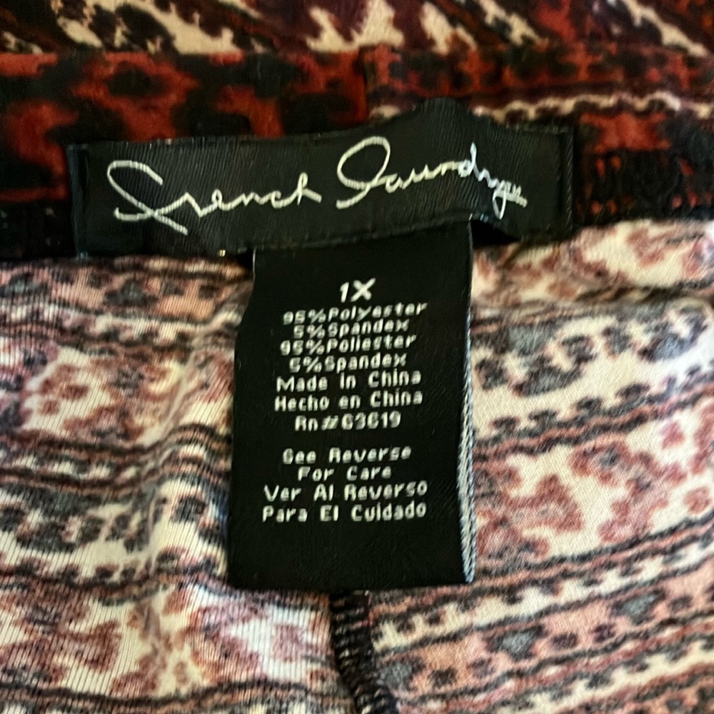 ⭐️ 5/$20 ⭐️ 
French Laundry Multicolor Patterned Leggings - Picture 2 of 4